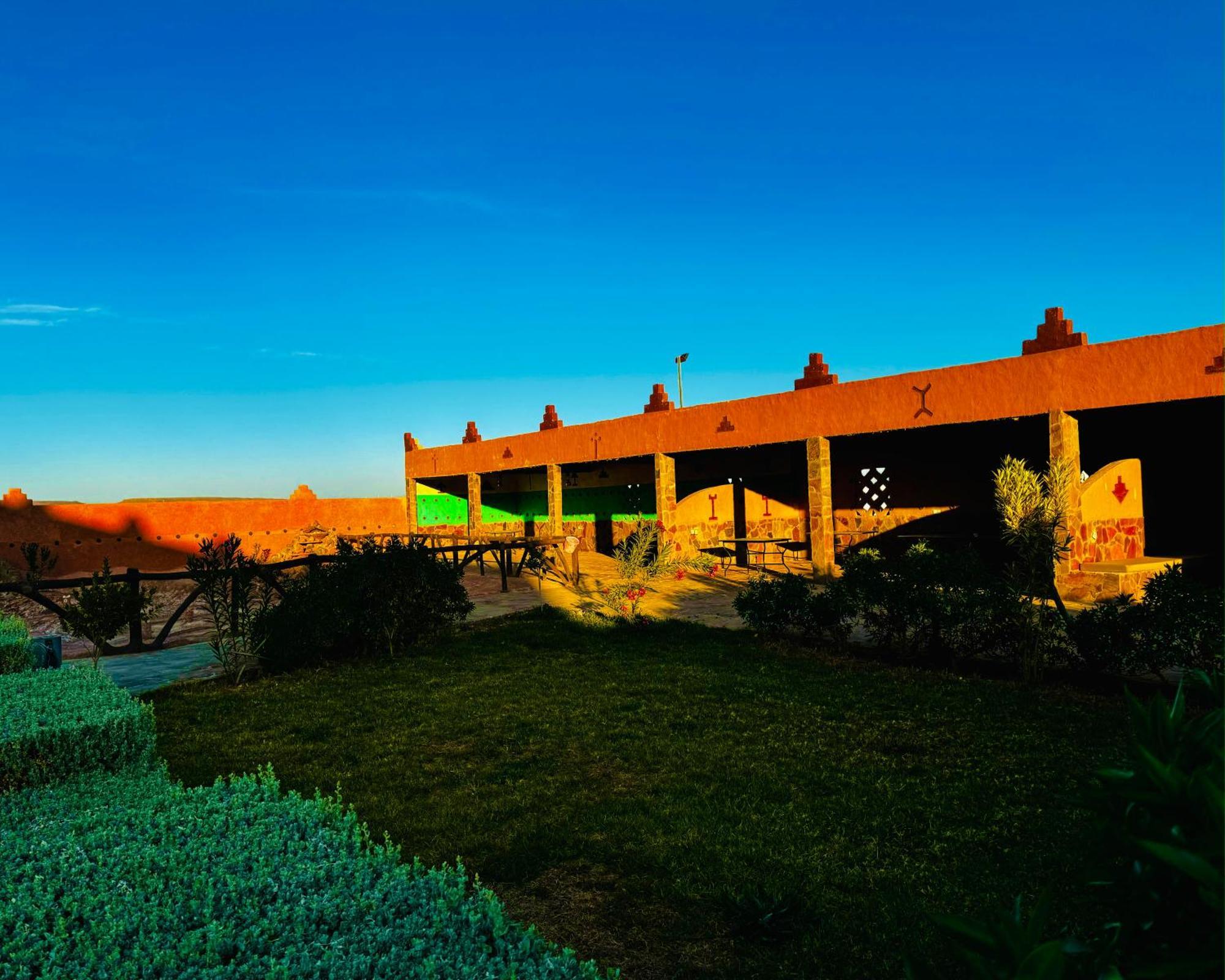 Complexe L'Oasis Bed and Breakfast Ερφούντ Εξωτερικό φωτογραφία