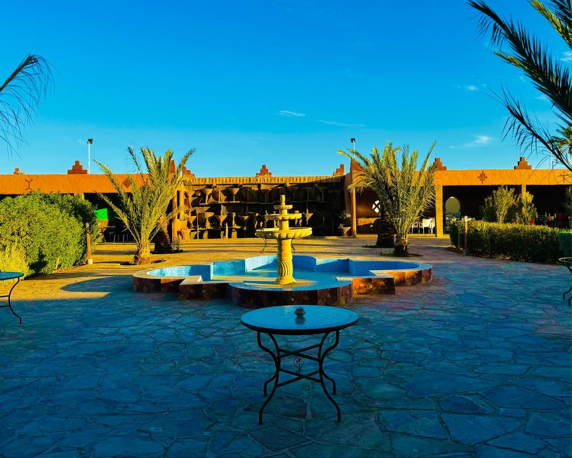 Complexe L'Oasis Bed and Breakfast Ερφούντ Εξωτερικό φωτογραφία