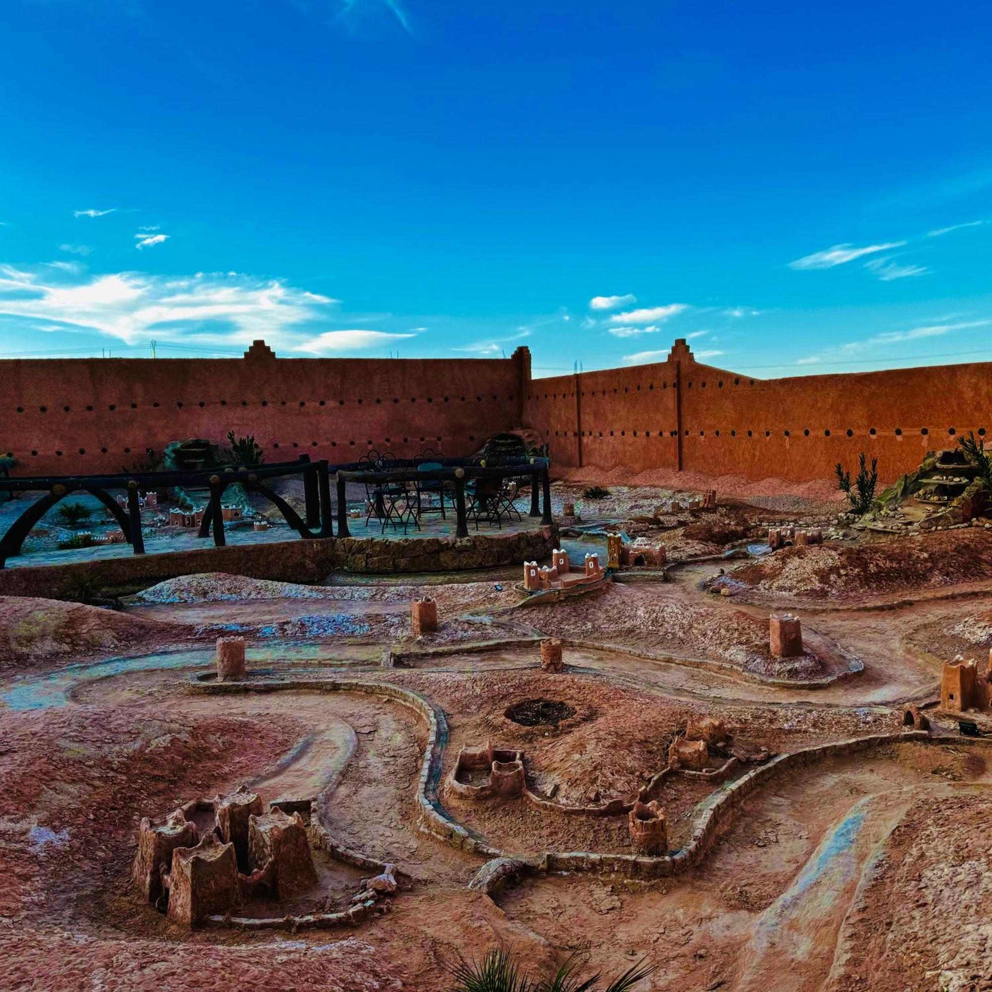 Complexe L'Oasis Bed and Breakfast Ερφούντ Εξωτερικό φωτογραφία