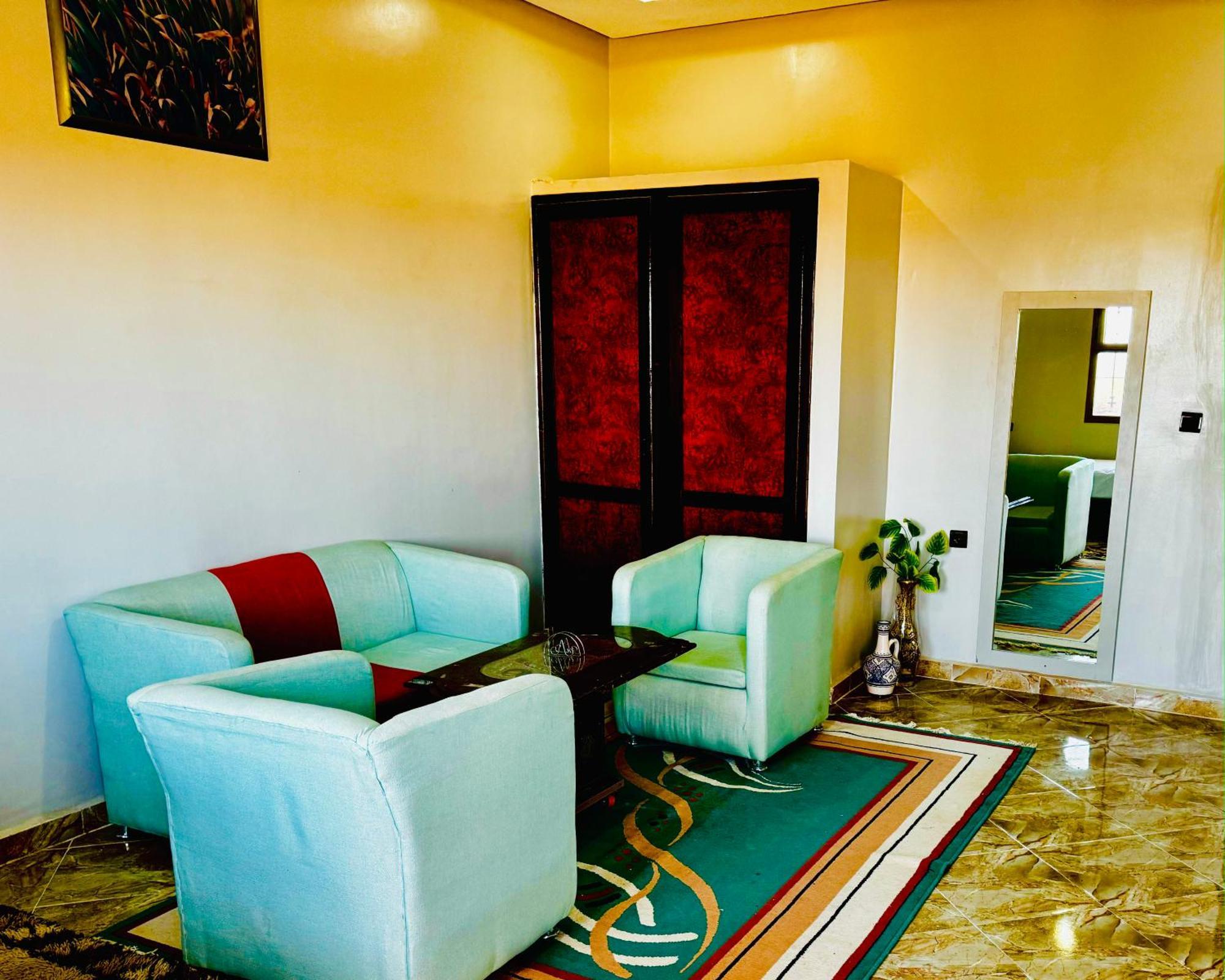 Complexe L'Oasis Bed and Breakfast Ερφούντ Εξωτερικό φωτογραφία
