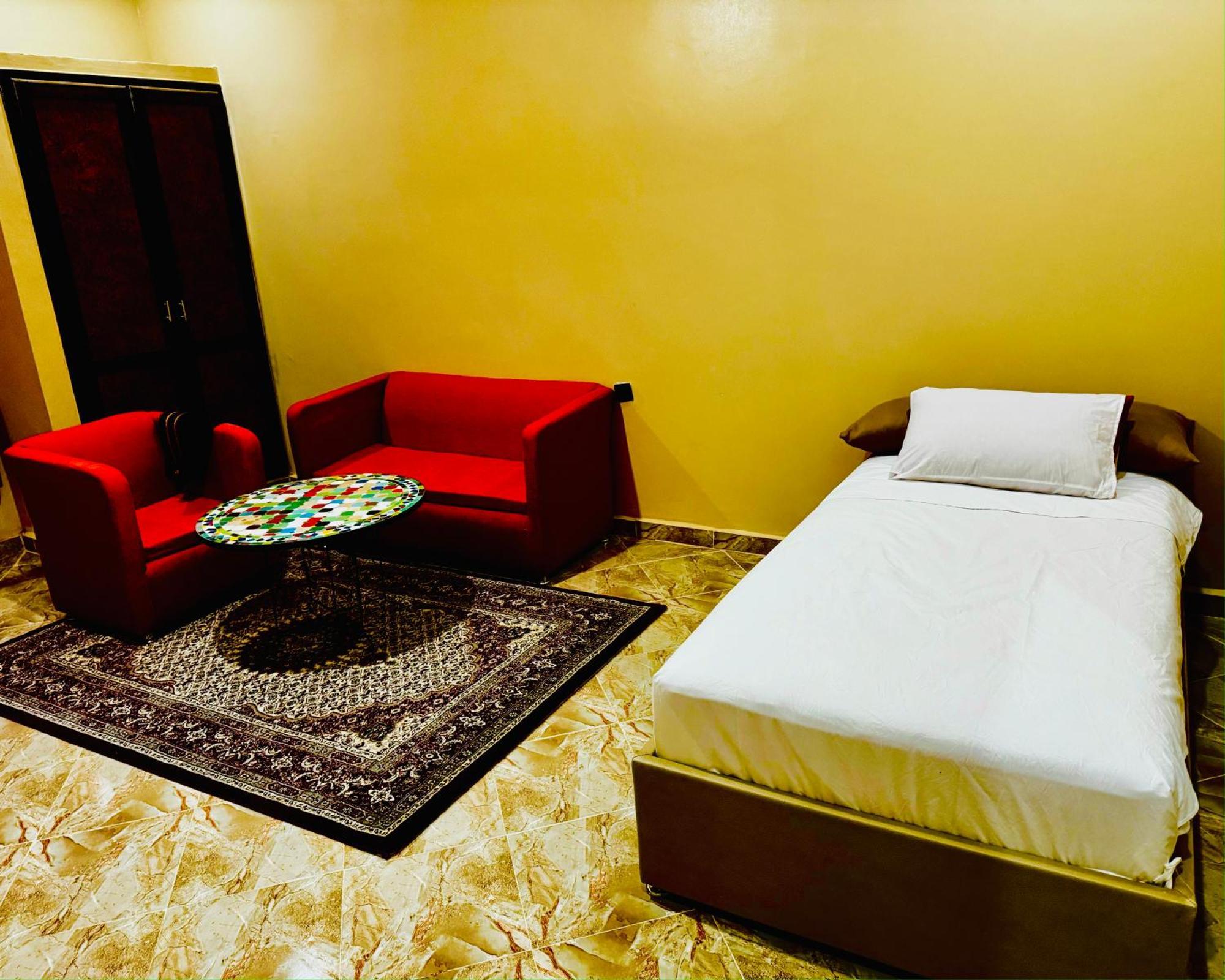 Complexe L'Oasis Bed and Breakfast Ερφούντ Εξωτερικό φωτογραφία