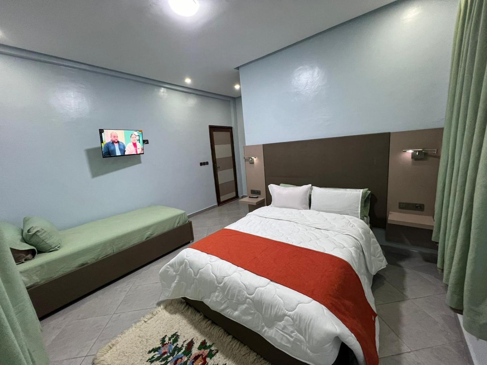 Complexe L'Oasis Bed and Breakfast Ερφούντ Εξωτερικό φωτογραφία